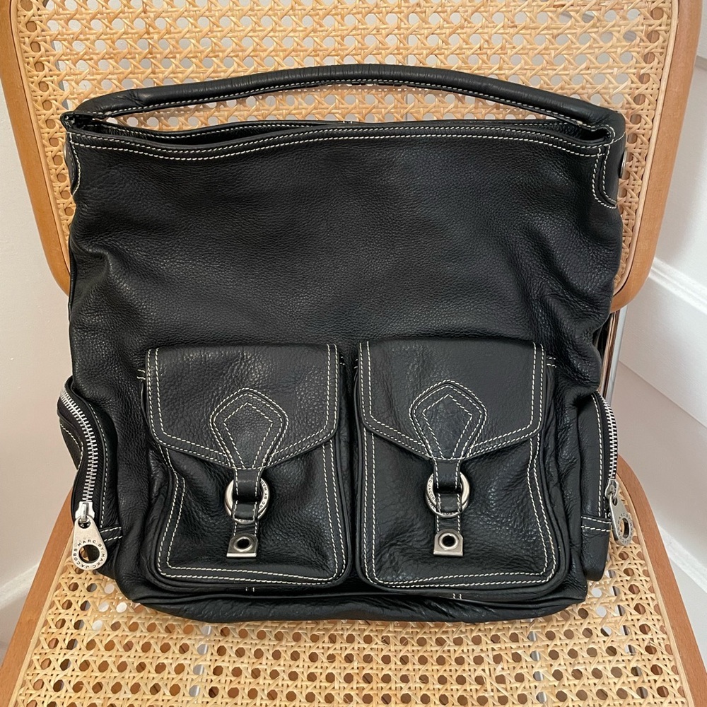 MARC BY MARC JACOBS CLASSIC BLACK MULTI POCKET  LEATHER HOBO BAG  (22)